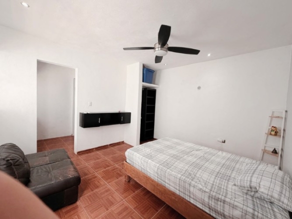 Estudio en San Antonio Cinta
